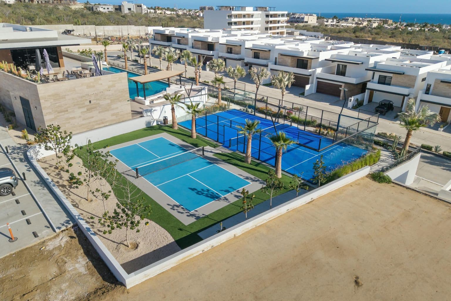 Club Padel & Pool